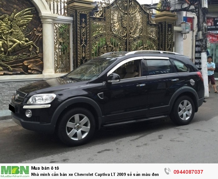 Nhà mình cần bán xe Chevrolet Captiva LT 2009 số sàn màu đen vip