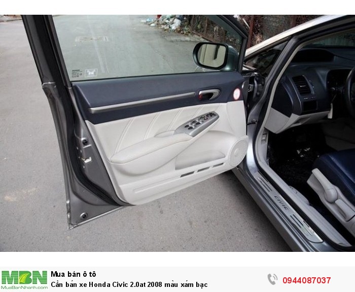 Cần bán xe Honda Civic 2.0at 2008 màu xám bạc
