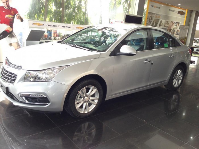 Khách hàng quá sốc khi biết số tiền trả trước cho chevrolet Cruze