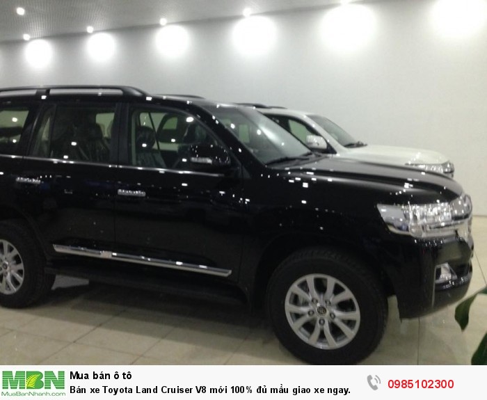 Bán xe Toyota Land Cruiser V8 mới 100% đủ mầu giao xe ngay.