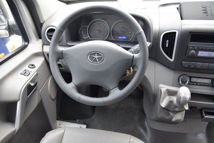 xe du lịch jac 16 chỗ