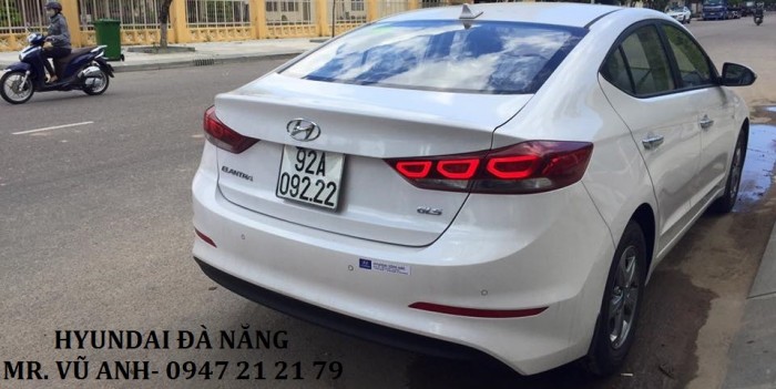 Xe Hyundai Elantra 2017 màu trắng- Đà Nẵng giá sốc, rẻ nhất thị trường chỉ với 160 triệu