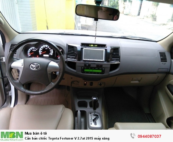 Cần bán chiếc Toyota Fortuner V 2.7at 2015 máy xăng