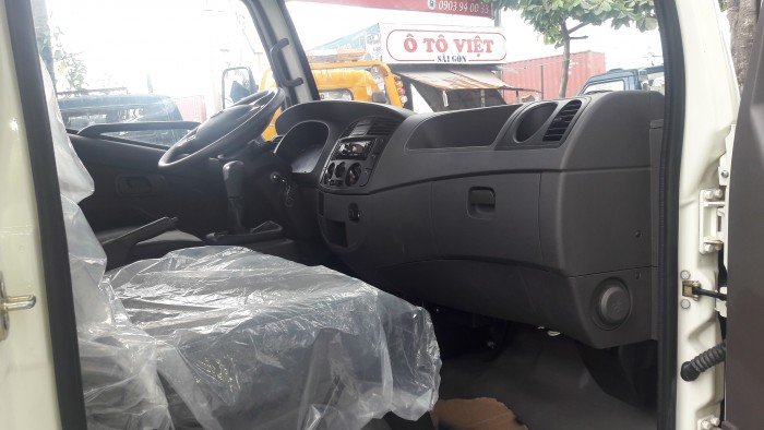 Xe tải Teraco chở kính 2t3