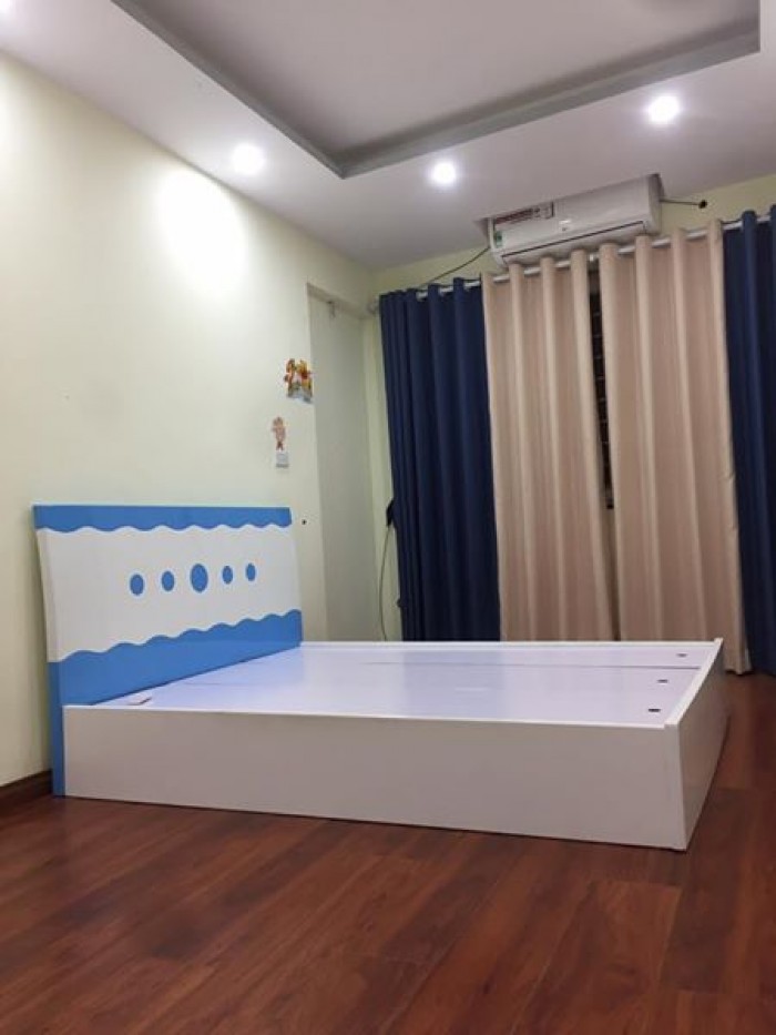 Cần bán gấp nhà đẹp ngõ rộng Chùa Bộc, 36m2