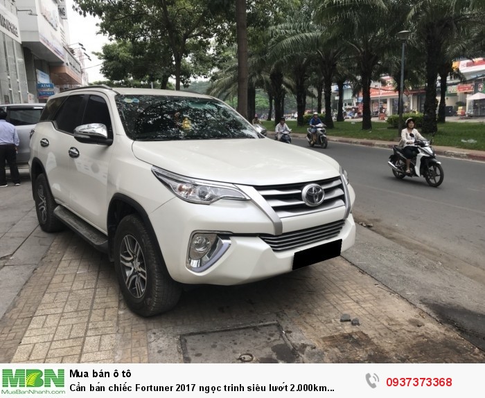 Cần bán chiếc Fortuner 2017 ngọc trinh siêu lướt 2.000km mới tinh