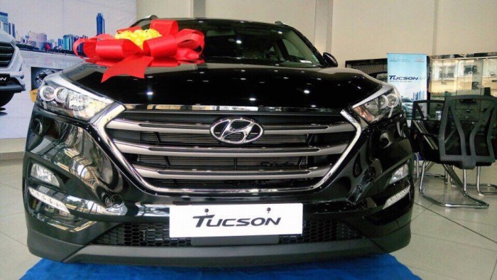 Xe HYUNDAI TUCSON Đà Nẵng 2017 màu đen giá sốc, rẻ nhất thị trường