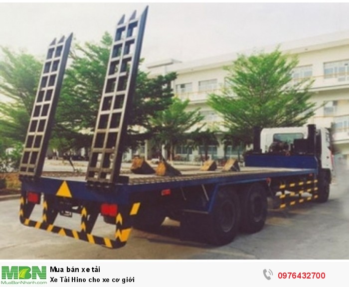 Xe Tải Hino cho xe cơ giới