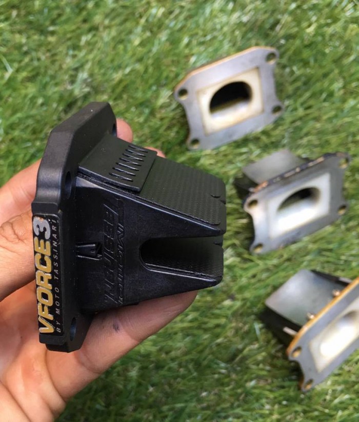 Lưỡi gà Vforce 3 - Lưỡi gà phíp Carbon Zin xe Cào cào dành cho Nova, LS, Xì-po