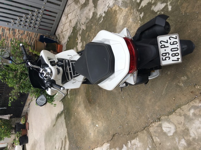 Cần bán xe PCX màu trắng 2014