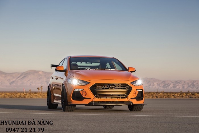 Xe Hyundai Elantra 2017 màu cam - Đà nẵng giá sốc, rẻ nhất thị trường