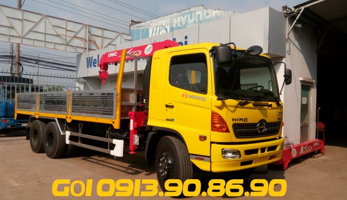 Xe cẩu hINO FL 3 chân gắn cẩu UNIC URV344