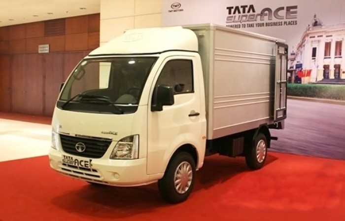 Xe TaTa super Ace