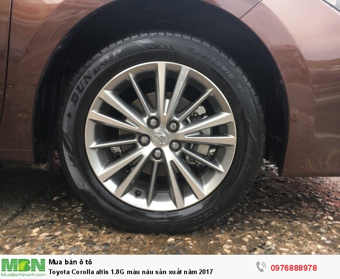 Toyota Corolla altis 1.8G màu nâu sản xuất năm 2017
