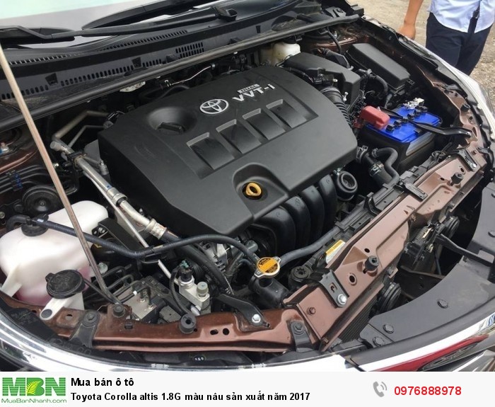 Toyota Corolla altis 1.8G màu nâu sản xuất năm 2017