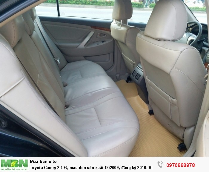 Toyota Camry 2.4 G, màu đen sản xuất 12/2009, đăng ký 2010. Biển Hà Nội