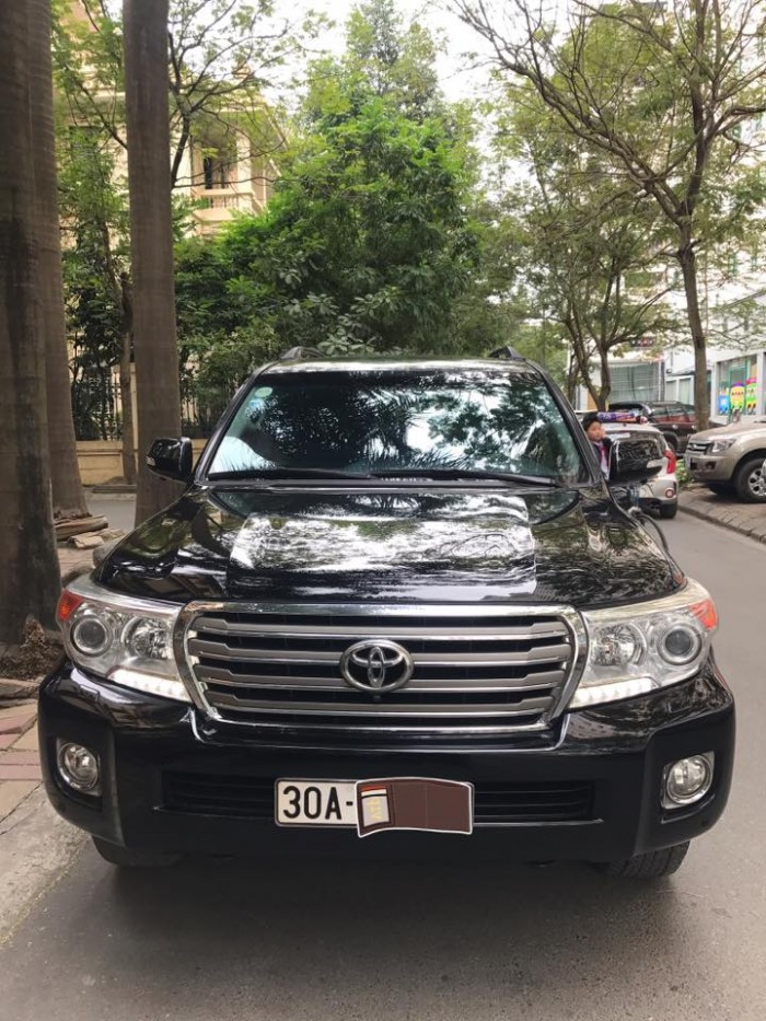 LandCruiser VX 4.6 2013