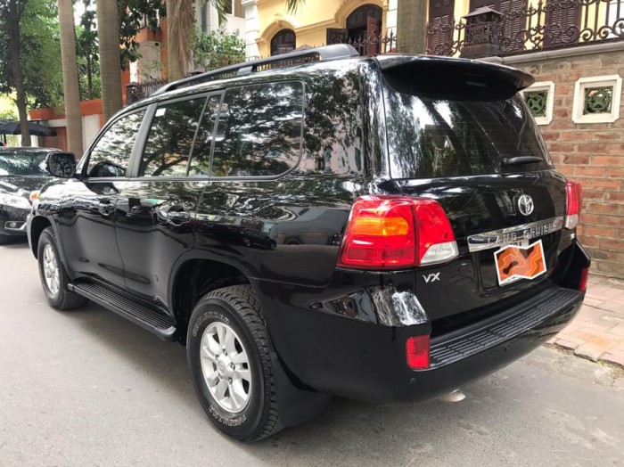 LandCruiser VX 4.6 2013