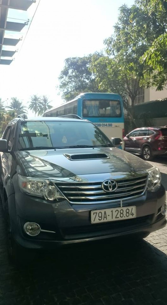 Cho thuê xe 4 chỗ tự lái nha trang