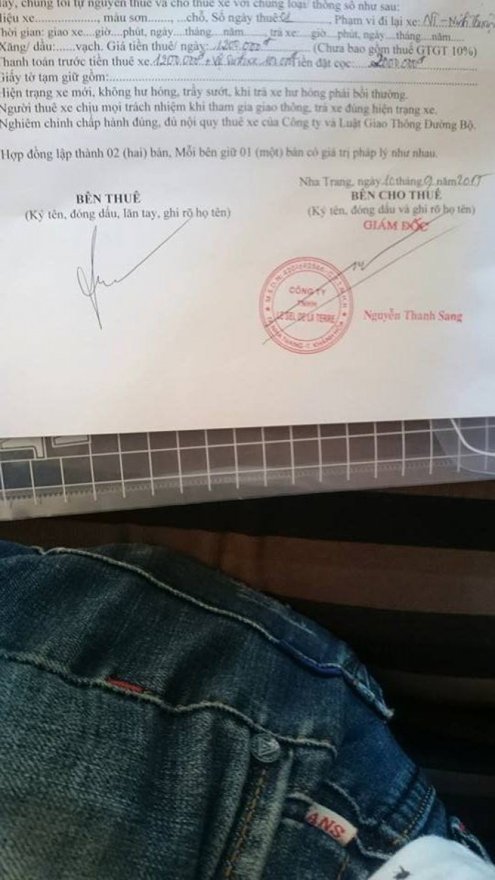 Cho thuê xe 4 chỗ tự lái nha trang