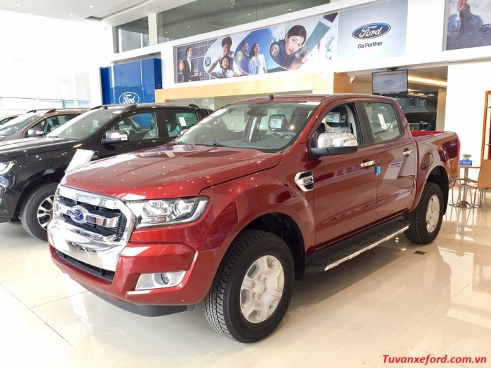 Xe Ford Ranger WildTrak 3.2L 2017