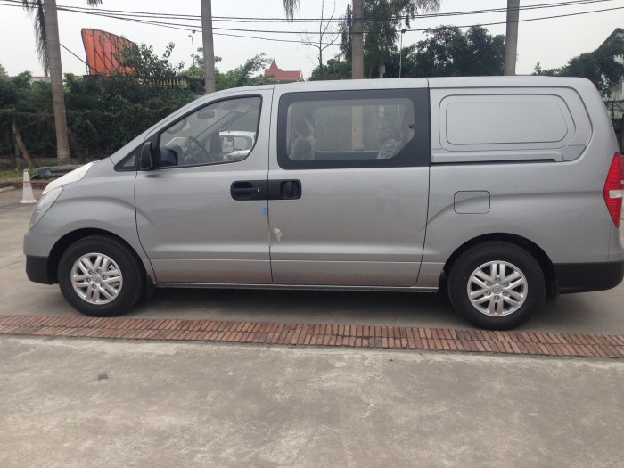 Bán xe Hyundai Starex nhập khẩu. giá tốt, giao xe ngay