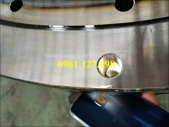 Phụ tùng máy công trình : Mâm quay toa , vành quay toa , bánh răng quay toa