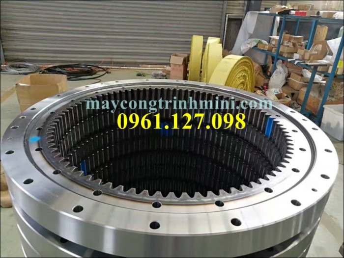 Phụ tùng máy xúc : Bánh quay toa , vành quay toa , bánh răng quay toa , mâm quay toa
