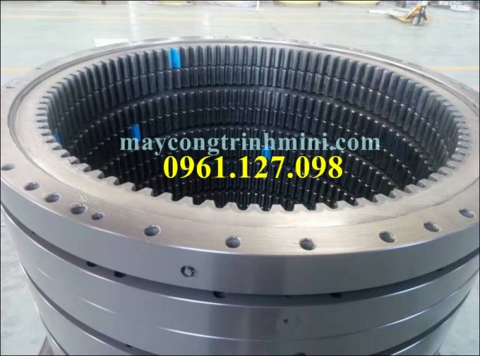 Phụ tùng máy xúc : Bánh quay toa , vành quay toa , bánh răng quay toa , mâm quay toa