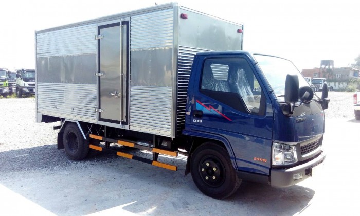 Xe tải vào thành phố