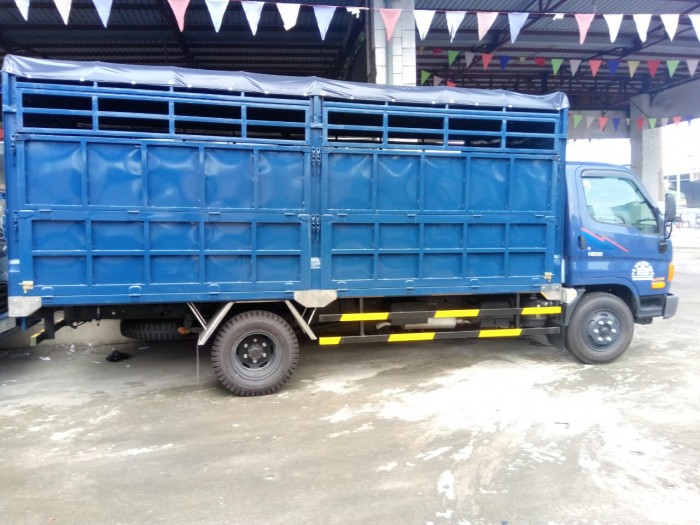 Hyundai HD99 6t5 thùng chở gạch