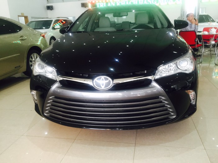 Bán Toyota Camry XLE xe nhập Mỹ phiên bản cao cấp nhất