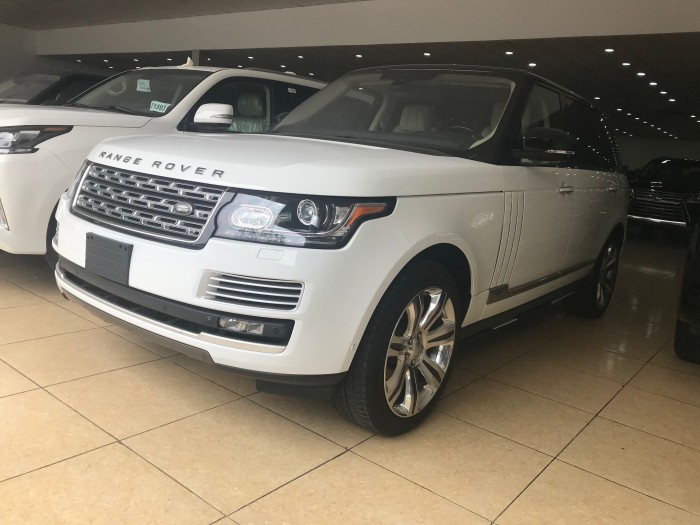 bán Range Rover Autobiography Black L phiên bản đặc biệt có bàn làm việc