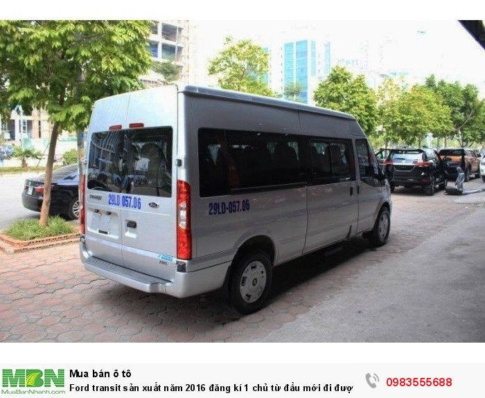 Ford transit sản xuất năm 2016 đăng kí 1 chủ từ đầu mới đi được hơn 1 vạn km còn gần như mới tinh