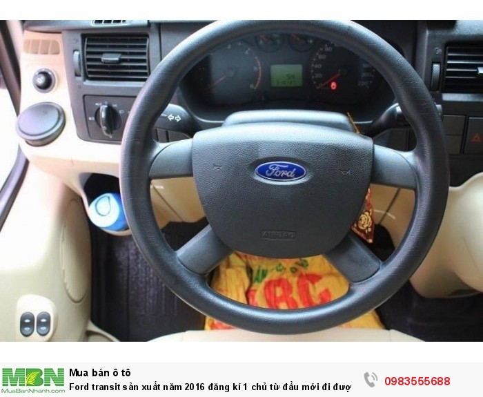 Ford transit sản xuất năm 2016 đăng kí 1 chủ từ đầu mới đi được hơn 1 vạn km còn gần như mới tinh