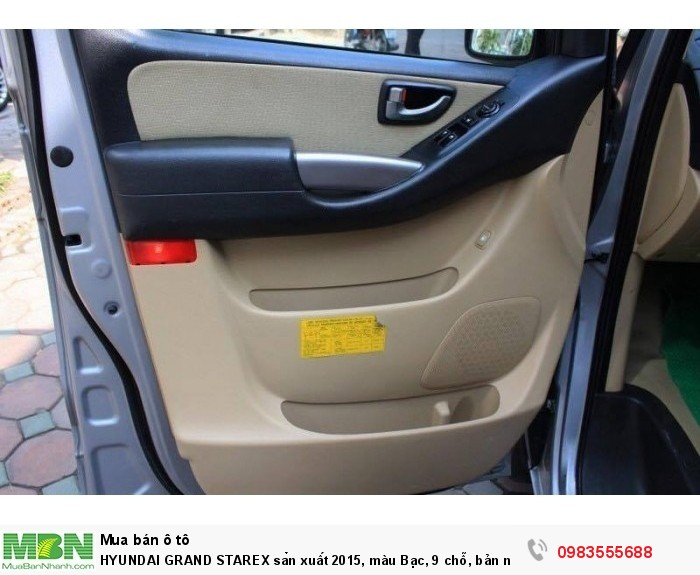 HYUNDAI GRAND STAREX sản xuất 2015, màu Bạc, 9 chỗ, bản nội địa Hàn Quốc.