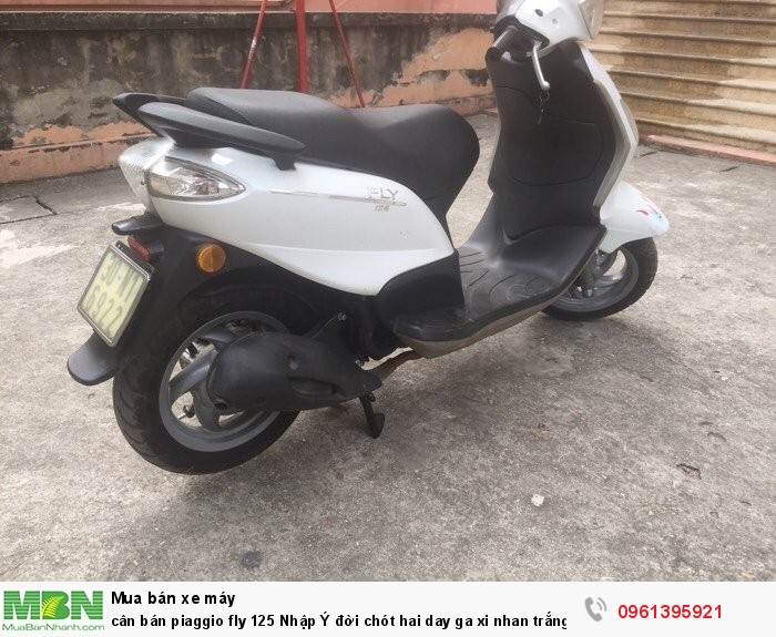 Bán piaggio fly 125 Nhập Ý đời chót hai day ga xi nhan trắng dk 2011 chính chủ biển Hà Nội 6522