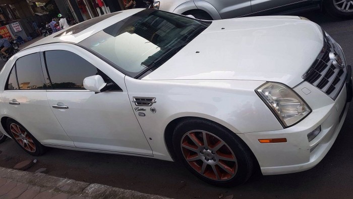 Cadilac STS Premium, nhập khẩu, sx 2010