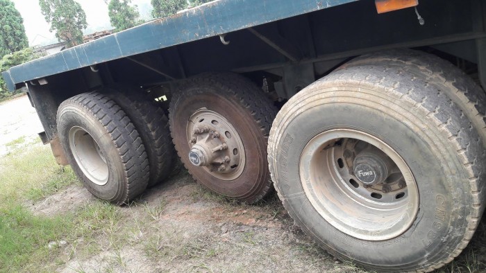 Đầu Kéo - Romooc đời 2014, màu đỏ, biển 88