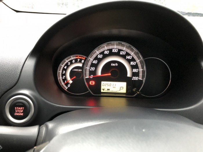 Bán Mitshubishi Mirage GLX 1.2AT 2016 màu đỏ bstp