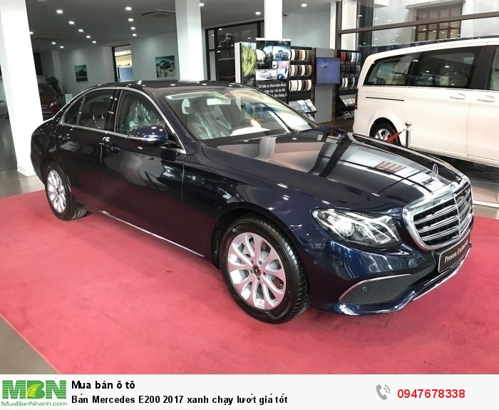 Bán Mercedes E200 2017 xanh chạy lướt giá tốt