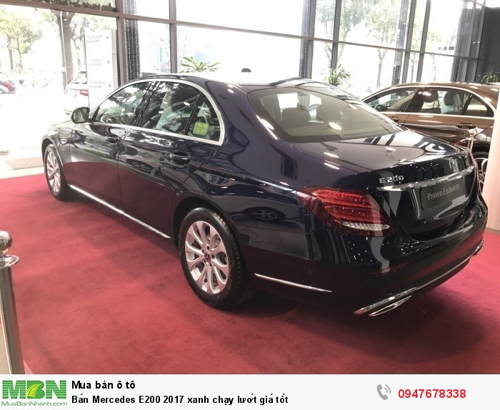 Bán Mercedes E200 2017 xanh chạy lướt giá tốt