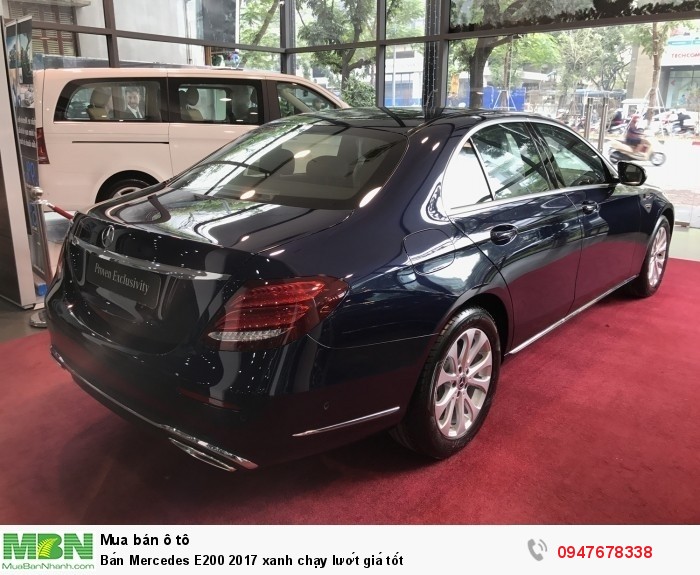 Bán Mercedes E200 2017 xanh chạy lướt giá tốt
