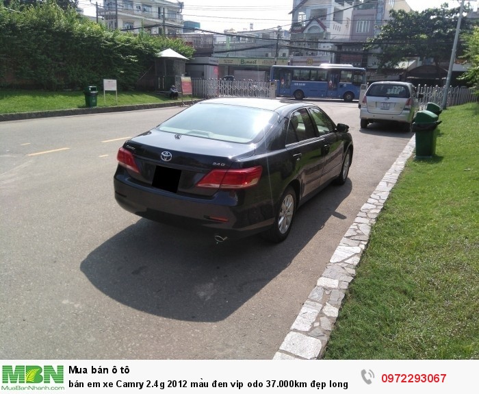 bán em xe Camry 2.4g 2012 màu đen vip odo 37.000km đẹp long lanh