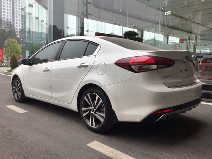 Kia Cerato 2017 bản 2.0 AT