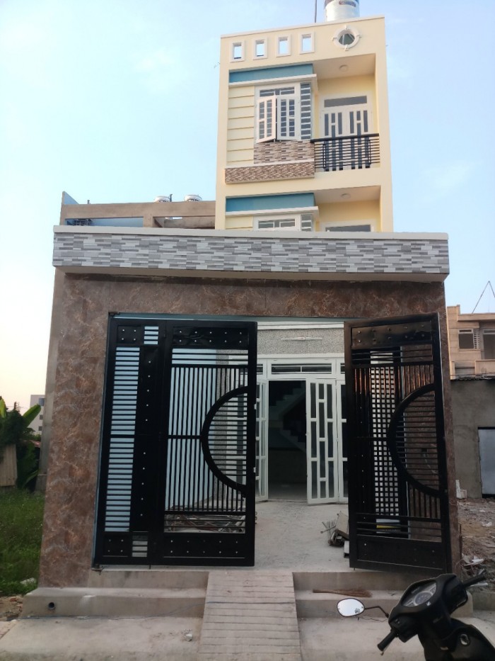 Nhà giá rẻ Quận 12. thiết kế 3 tầng 4 phòng ngủ 150m2 Thạnh Xuân 25