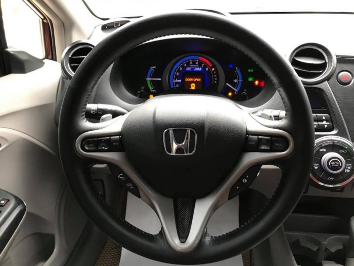 Honda Insight Hybrid sản xuất 2011.đăng ký 2013 chính chủ Hà Nội mua từ mới