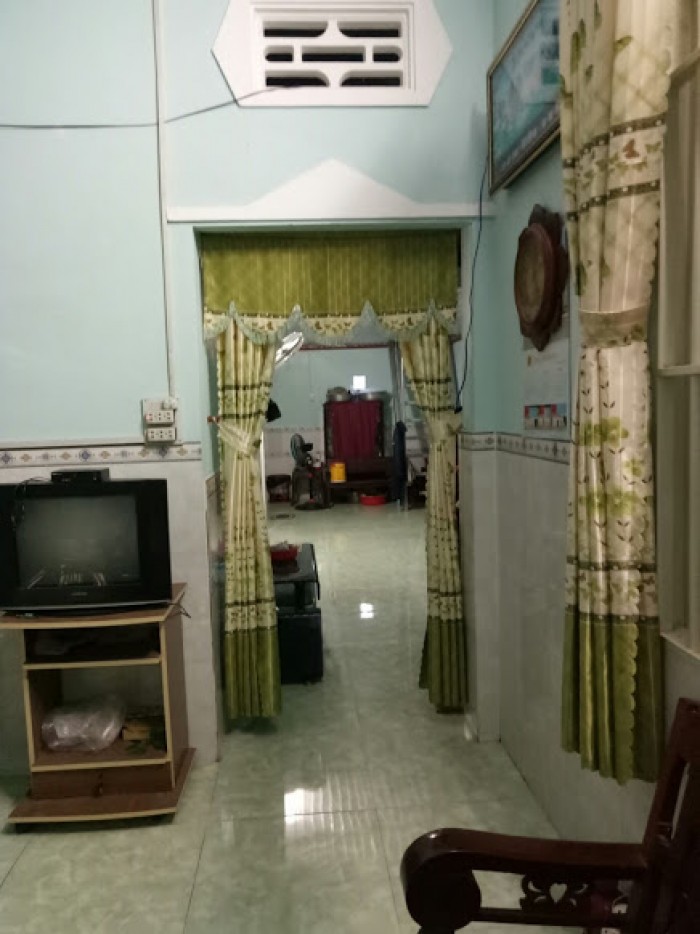 Bán nhà C4 mới xây, xã An Phước, ngay Cty Cự Thành. Sổ riêng, giá 950tr