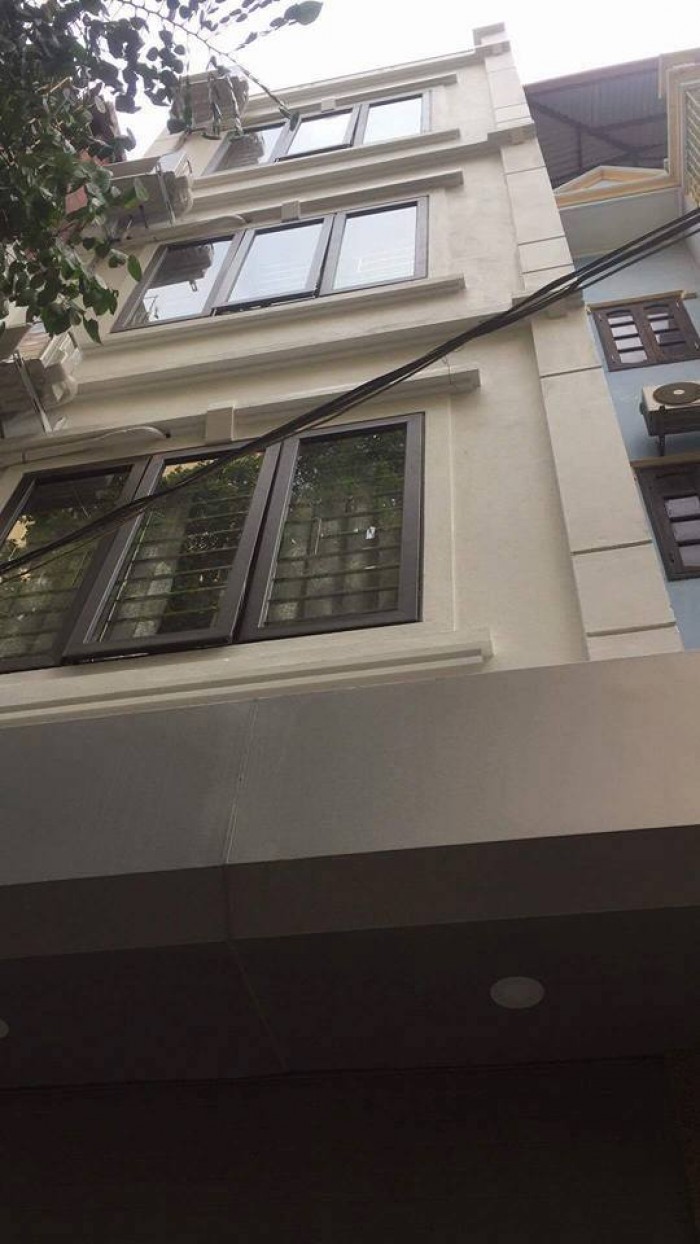 Nhà đẹp ở luôn Phố Lê Trọng Tấn 35m2, 5 tầng, Mt 3.5m
