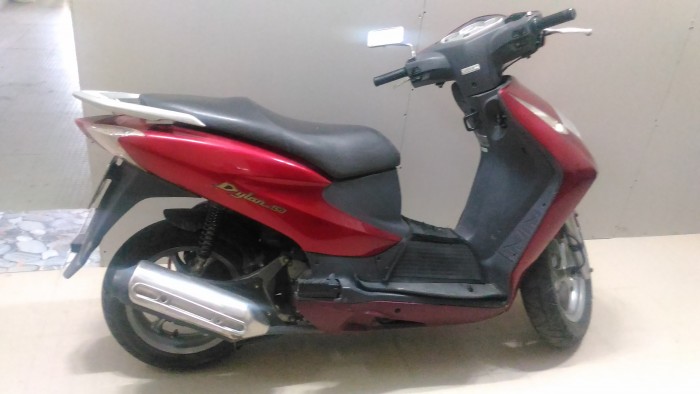 Cần bán xe Dylan đăng ký 2006